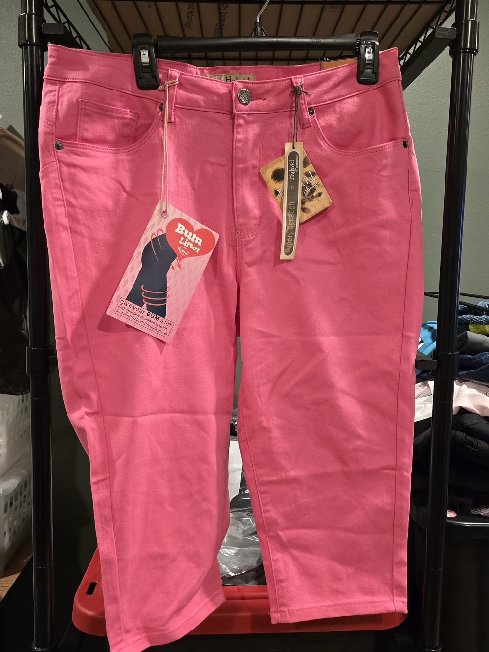 Hybrid & Company Pink Women’s Ankle Jeans